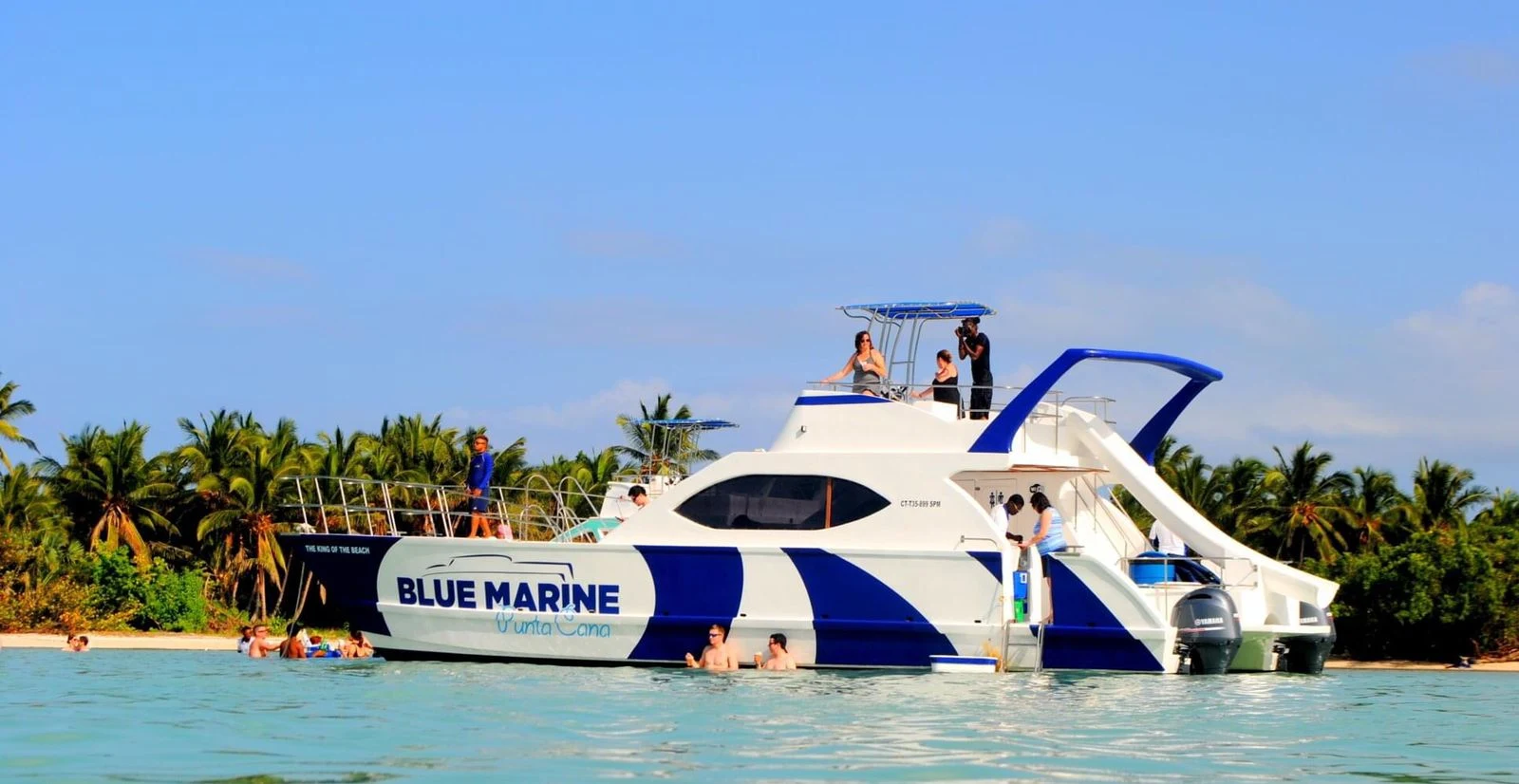 Tour compartido en party boat por Sosúa · Blue Marine